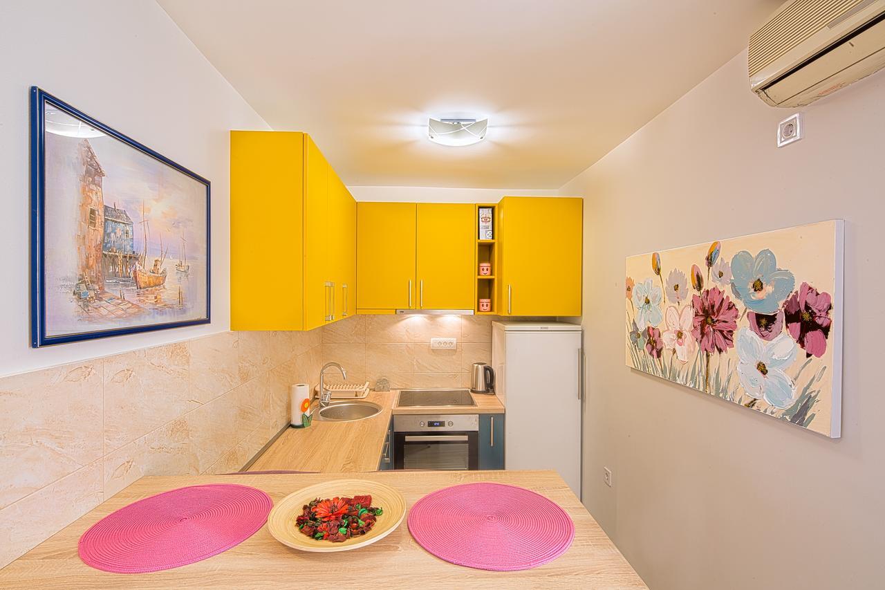 Apartman Aleksandra Будва Екстериор снимка